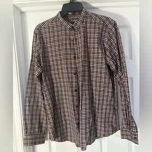 Classic Checkered Button-Down Shirt - Black and Red